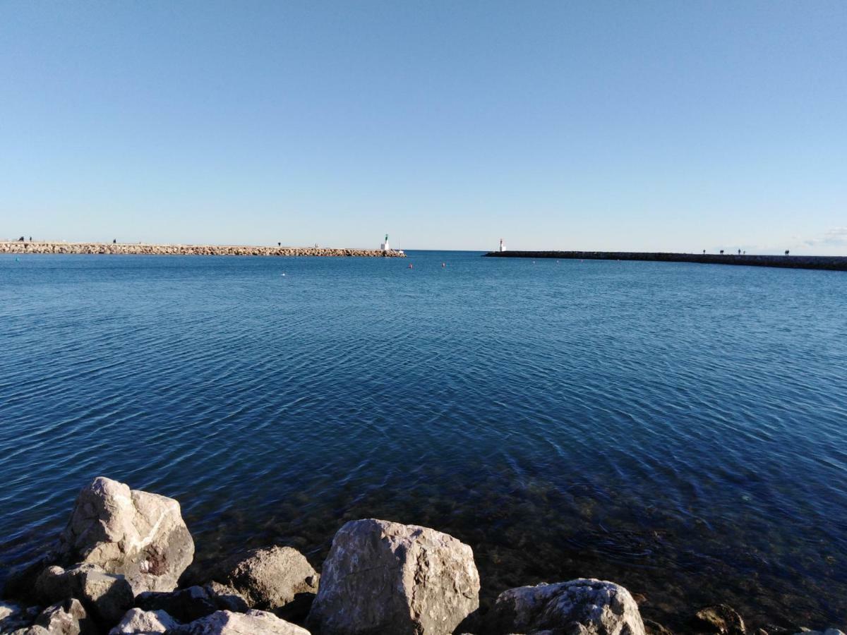 Jolis Studios Vue Sur Mer Port, Etangs Et Canaux Residence Rivercity Carnon-Plage Exterior foto