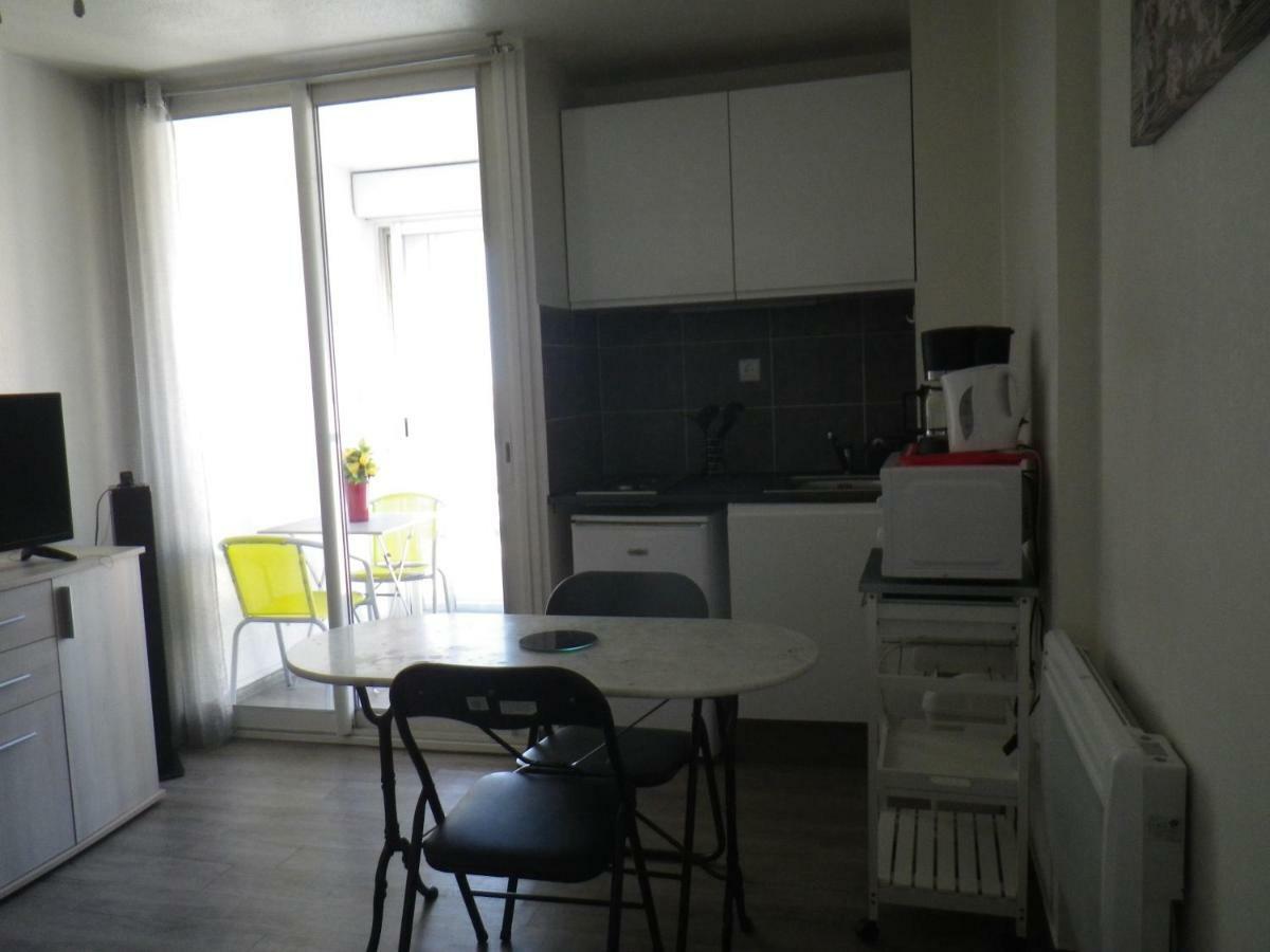 Jolis Studios Vue Sur Mer Port, Etangs Et Canaux Residence Rivercity Carnon-Plage Exterior foto