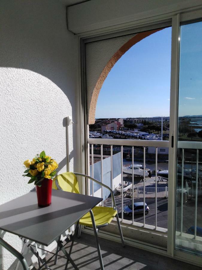 Jolis Studios Vue Sur Mer Port, Etangs Et Canaux Residence Rivercity Carnon-Plage Exterior foto